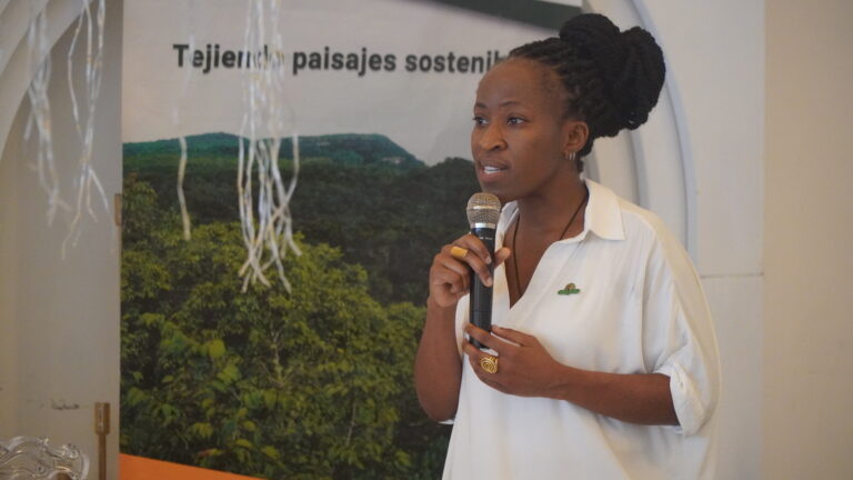 En el cierre del Comité de Pilotaje se socializaron los avances y resultados del proyecto con las comunidades beneficiarias. Se presentaron logros relacionados con herramientas productivas, estímulos por prácticas sostenibles y acciones de fortalecimiento para iniciativas locales y economías comunitarias.